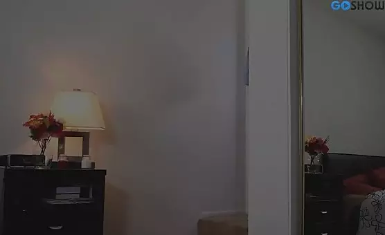 Plaisir oral avec une couple mûr lesbian avec désir et passionnée langage des doigts